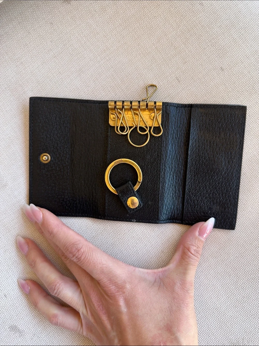 Small Gucci bee wallet and key holder - Picture 2 of 5